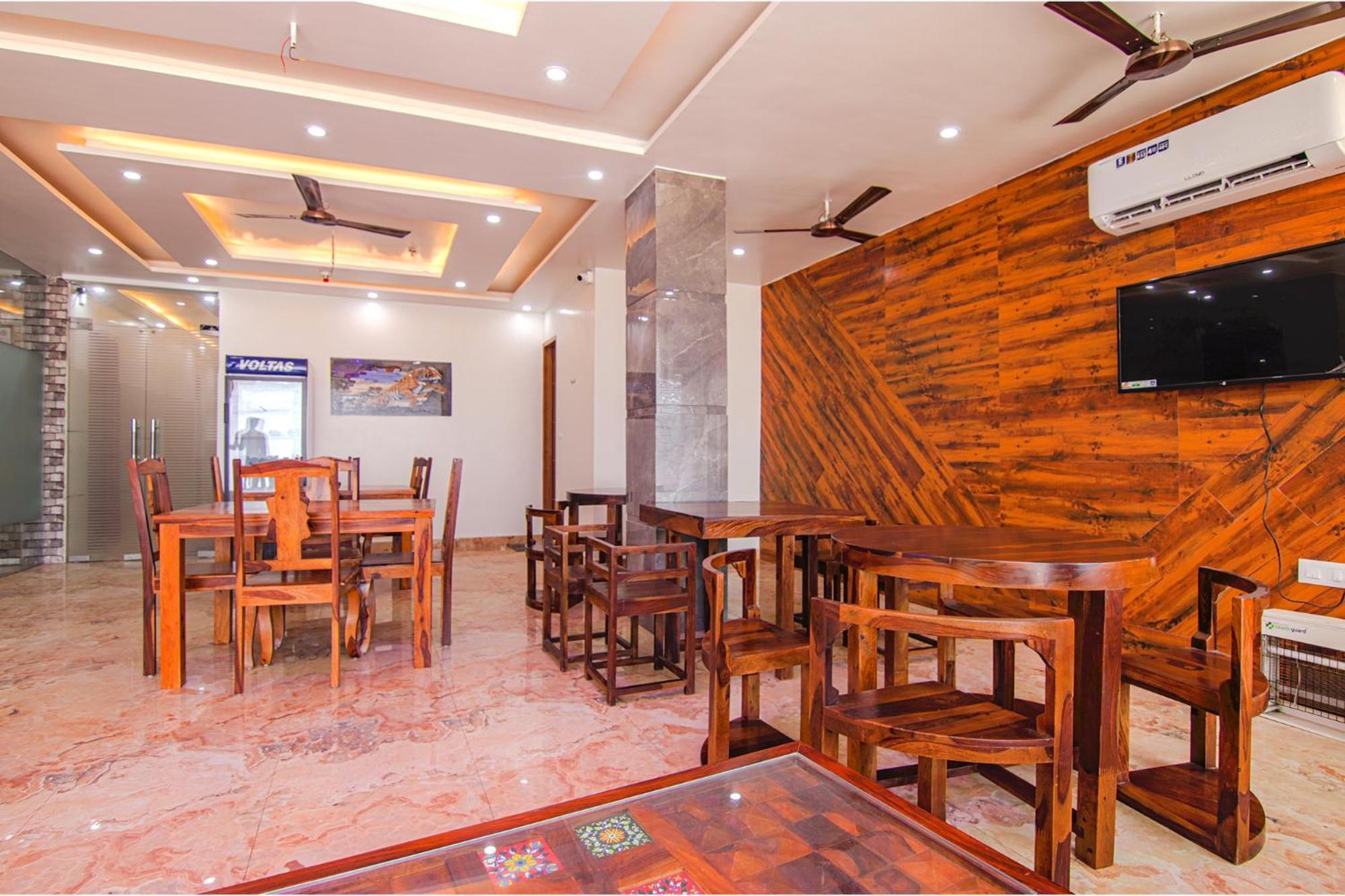Fabhotel Meridian Inn Mohali المظهر الخارجي الصورة